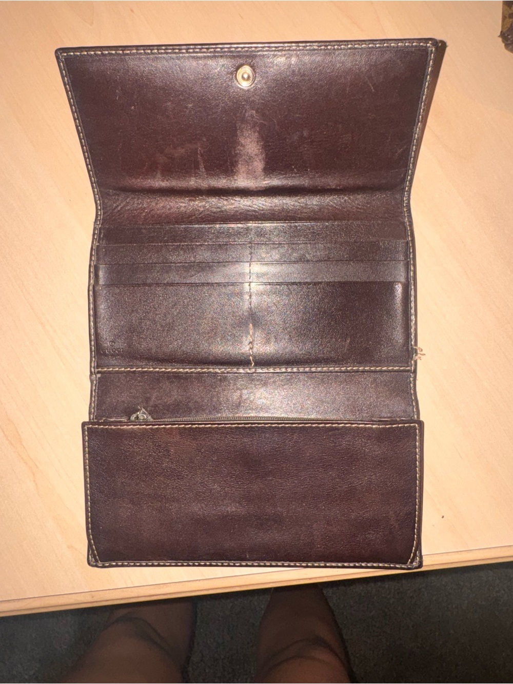 Gucci Brown GG Canvas Continental Wallet with Gold Logo - Picture 4 of 7